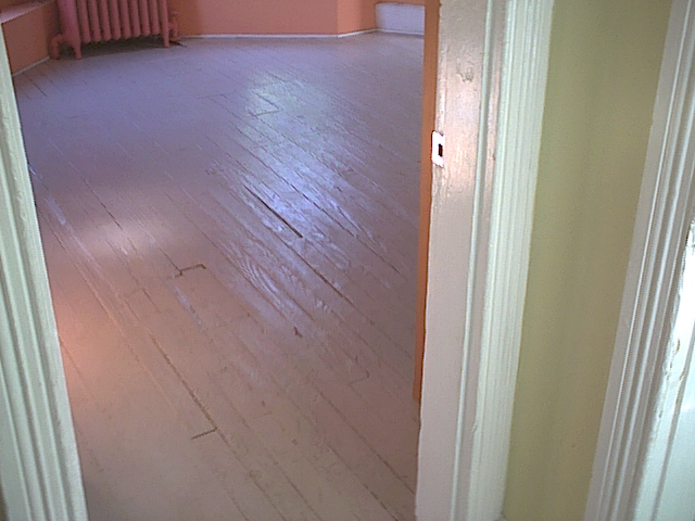salmon room entrance picture
