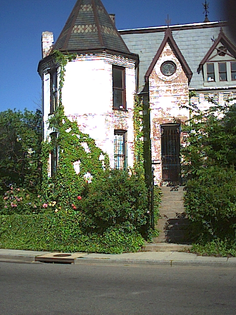 exterior shot of the dredwerkz